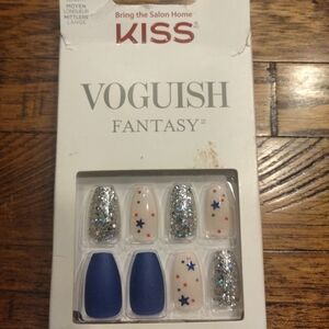 *SOLD* Kiss Voguish Fantasy Nails